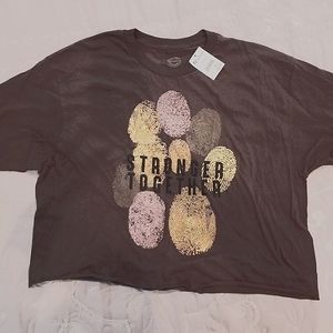 "STRONGER TOGETHER" Crop Tee Size L